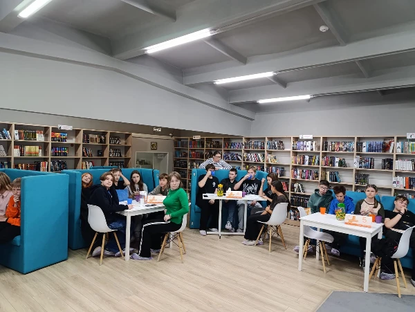 Первый тур VII Школьной лиги Иркутской области по «Что? Где? Когда?»