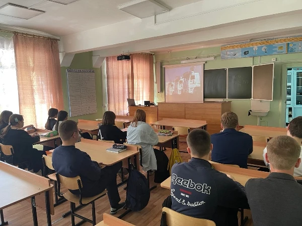 «Связь времен: Донбасс и Новороссия»