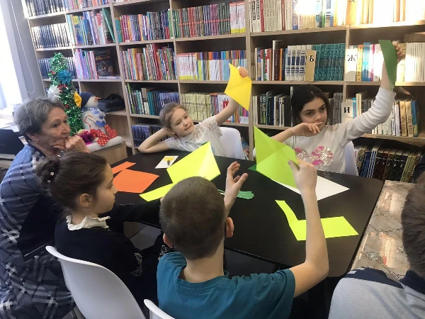 «Новогоднее оригами»