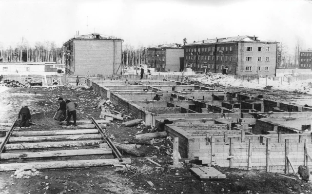 Строится микрорайон Гагарина